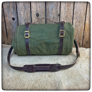 LAVVU POLISH PALATKA Leather Straps and Handle