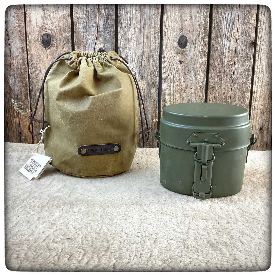OILSKIN / WAXED CANVAS Bag M40 / M44 Swedish Mess Kit Etsy