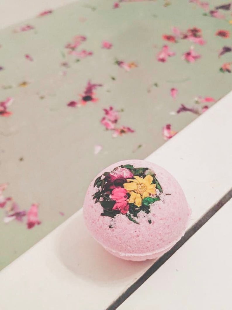 The Sonoran Collection creosote, prickly pear & wildflower bath bomb image 8