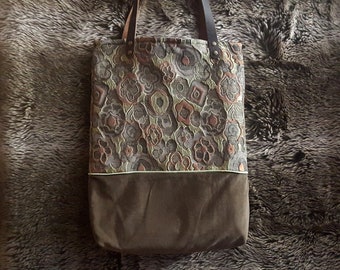 Tote bag