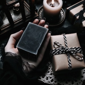 siren's tongue soap bar / artisanal vegan soap / horror & macabre / gothic goth winter eerie witchy / image 6