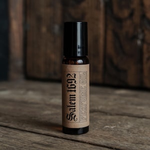 salem 1692 perfume oil 10ml / horror & macabre / gothic goth spooky halloween witch witchy / cologne bath
