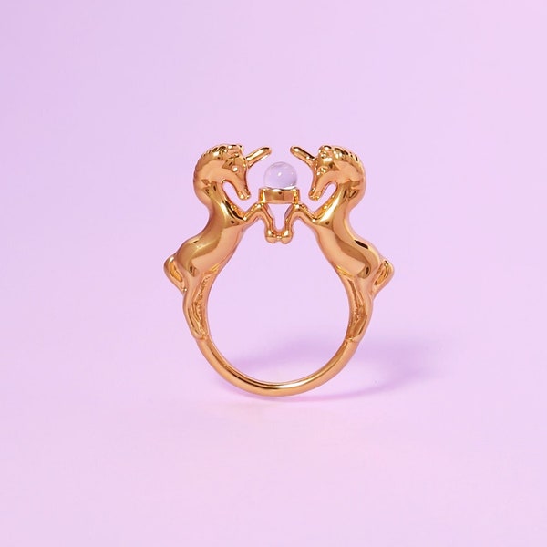 Unicorn Crystal Ball Ring Gold