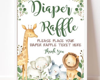 以下が含まれることがあります： 緑色の文字で「Diaper Raffle」と書かれた白い看板。看板は緑色の縁取りがあり、キリン、ゾウ、サイ、ライオンの水彩画が描かれている。タイトルの下のテキストには、「おむつ抽選券をここに置いてください。ありがとうございます。」と書かれている。