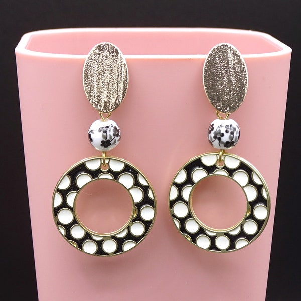 Boucles d'oreilles pendantes pois noir et blanc rond