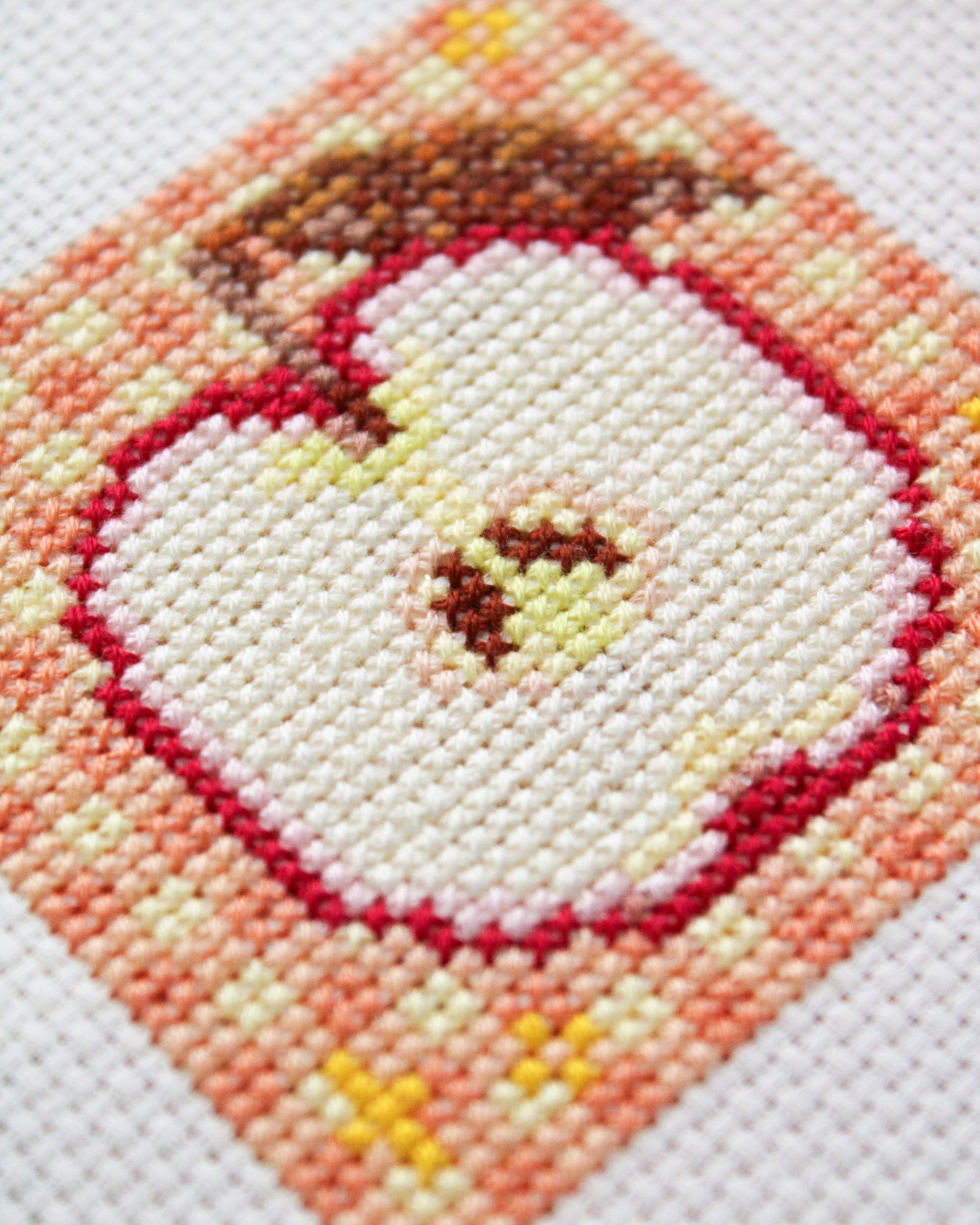 Red Remarkable Apple Cross Stitch Pattern, Fantastic Fall X Stitch