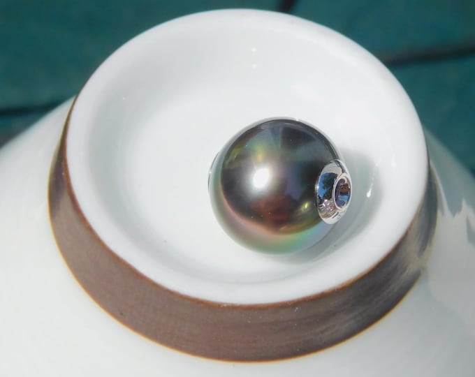 10mm Floating Tahitian Pearl Necklace | AAA | Black Green | Peacock | Dainty | Adjustable Solid 18K White Gold Chain | Au750 Cable Chain