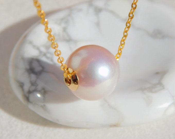 10.7mm Floating White Pearl Necklace | Beyond AAA+ | Dainty | Solid 18kt Gold Pin-end Chain | Freshwater Pearl | Round | Adjustable | Au750