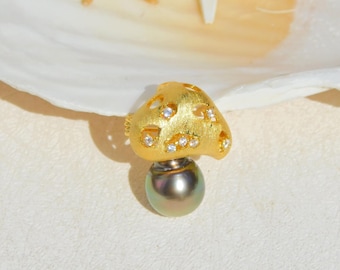 Little Mushroom Brooch/Pendant | Gold plated Silver | AAA +| Pistachio | Circled Tahitian Pearl | Sterling Silver | S925 | 10.2mm | Pin