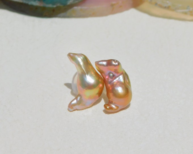 Mismatched Baroque Pearl Studs | Ultimate Luster | AAA+ | Rose Gold vs. Pistachio Mauve | Large Pearl Studs | Au750 | Solid 18kt Gold