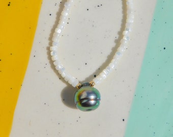 Mother Of Pearl with Circled Tahitian Pearl Necklace | 12mm | Solid 18kt/14kt Yellow Gold | Saltwater Pearl | AAA | Gemstone and Pearl