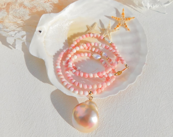 24.5 Inches Baby Pink Queen Conch Shell Pendant Necklace | Pale Pink | 4.4mm | Round | Solid 18k Yellow Gold Clasp | Big Baroque Pearl