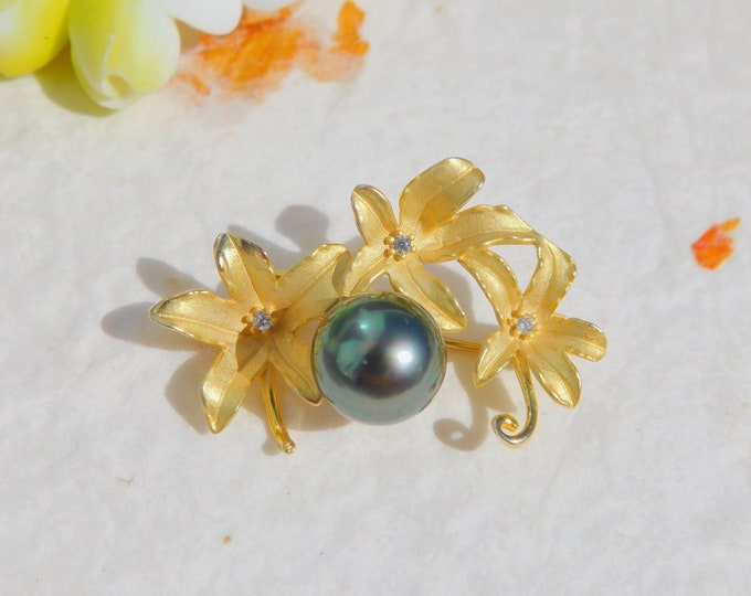 Vermeil Lily Tahitian Pearl Brooch/Pendant | Deep Green | AAA | Brooch Pin | 10mm | Near Round | Gold over Silver | Pearl Pin