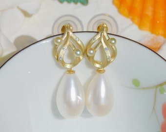 Vermeil Long Teardrop Pearl Earrings | Japanese Akoya with Freshwater Pearl | AAA | White | 10.3mm | Drop Earrings | Multi Pearl Earrings