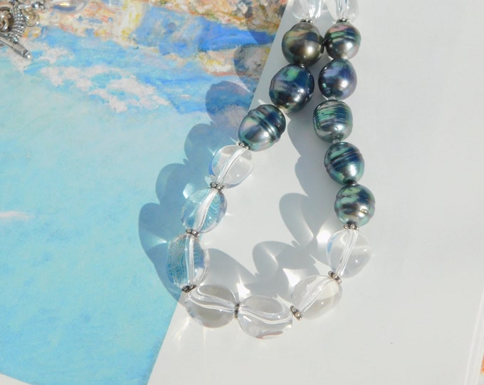 Circled Tahitian Pearls with Clear Quartz Necklace | 9.8-11.5mm | AAA | Black Pearl Necklace | Gemstone and Pearls | 17.5 inches | Green