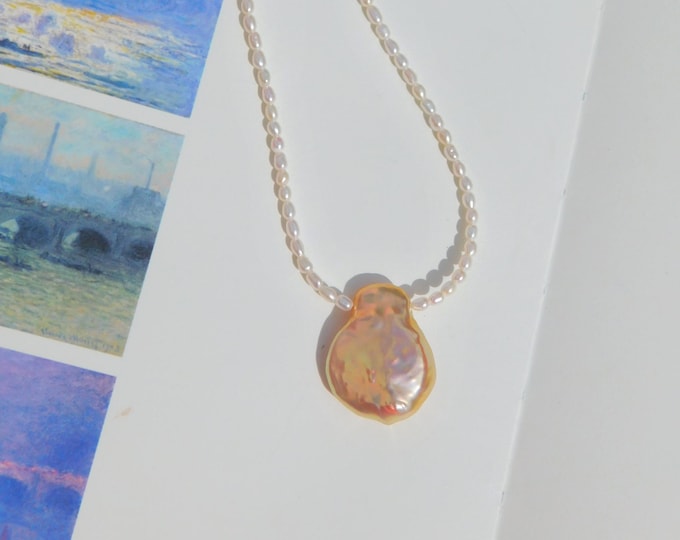 17 Inches Petal Pearl Pendant Necklace | Ultimate Luster | Peachy Pink Baroque Pearl | Petite Chinese Freshwater | 2.5mm | Solid 18kt Gold