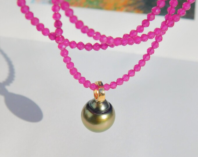 Red Corundum and Pistachio Tahitian Pearl Pendant Necklace | 10.6mm | Removable Solid 18kt Gold | 19.25 Inches | AAA | Green | Red