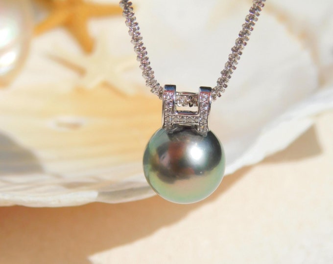 10.8mm Light Green Tahitian Pearl Pendant | AAA | Solid 18K White Gold Bail (No Chain) | Single Pearl Pendant | Pastel Tahitian Pearl
