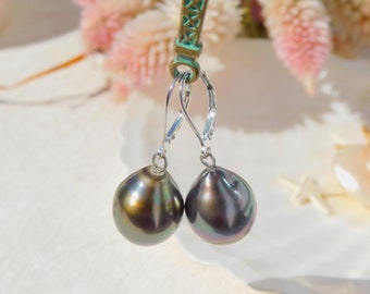 13mm Tahitian Pearl Earrings | Lever Back | Solid 18kt White Gold | AAA | Saltwater Pearls | Au750 | Big Black Pearl Earrings | Green Black