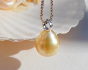 14.2mm Golden South Sea Pearl Pendant | Light Golden | Solid 18kt White Gold Bail (No Chain) | Pearl Pendant | Saltwater Pearl | AAA