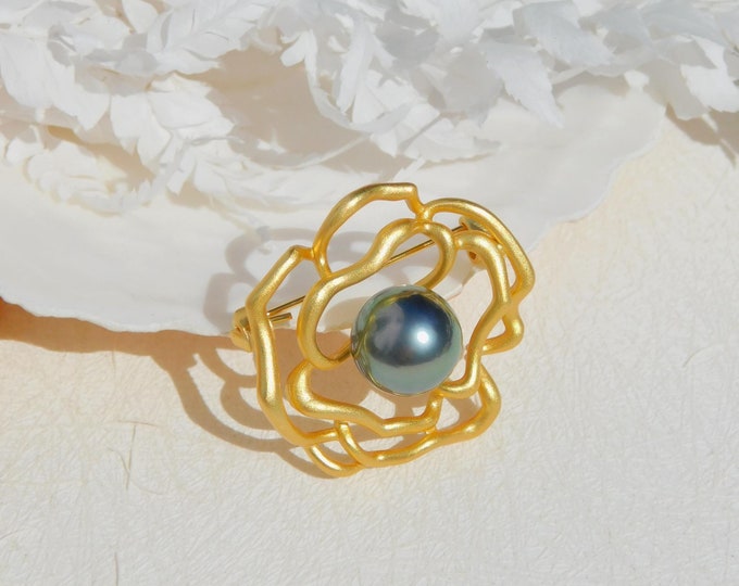 Deep Green Blue Tahitian Pearl Flower Brooch | 11.4mm | Camellia | Gold plated Silver | AAA | Pearl Brooch | Pin | Floral Pin | Green Pearl