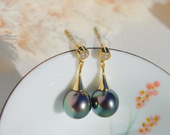 Wondeful Peacock Tahitian Pearl Earrings | AAA |  Solid 9kt Gold | Long Neck | 10.4mm | Teardrops | Tahitian Pearl Earrings | Black Pearls