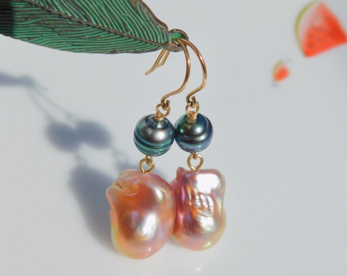 Tahitian with Freshwater Pearl Earrings | Gem Blue Green | Mauve Pink | AAA | Solid 18kt Yellow Gold | Metallic Pearl Earrings