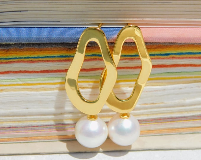 Vermeil White Freshwater Pearl Earrings | AAA | Freshwater Pearls | 10mm | Gold Plated over Silver | Round | Edison Pearl Earrings