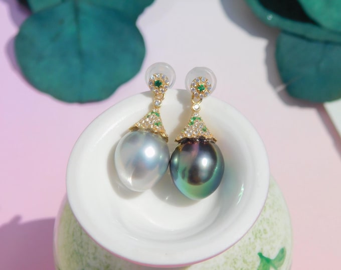 Mismatched Tahitian Pearl Earrings | Solid 14kt Gold | Au585 | Silver Blue vs. Peacock | Black Pearl | Green CZ | AAA+ | 10.5mm | Baroque