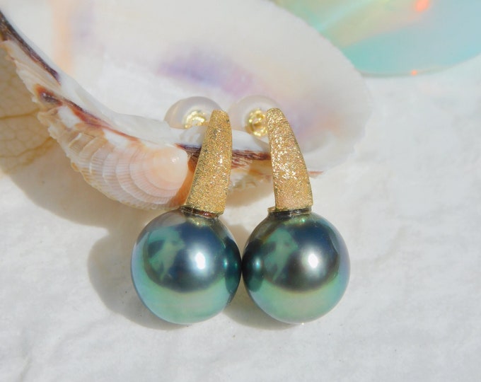 Gem Green Tahitian Pearl Earrings | Solid 18kt Yellow Gold CZ | 9.4mm | Beyond AAA | Wonderful Green Tahitian Pearl | Everyday Earrings