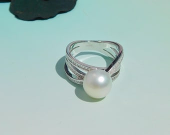 11mm Australian South Sea Pearl Ring: White Gold Plated Sterling Silver, Size 8.75