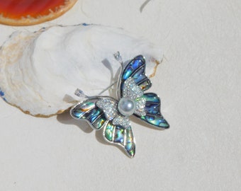 Abalone Shell Butterfly Brooch with Blue Akoya Pearl | Mother-of-Pearl |  White Gold Plated Alloy | AAA | Butterfly Pin | Saltwater Pearl