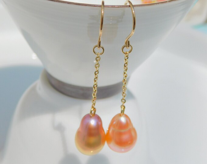Mismatched Freshwater Pearl Earrings | Solid 18kt Yellow Gold | Metallic | AAA+ | Bright Coral | Mauve Pink | Pearl Drop Earrings | 9.4mm