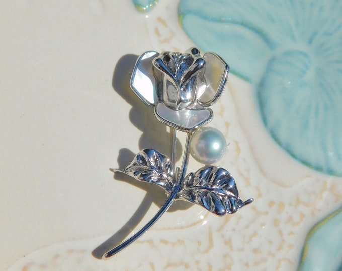 Sterling Silver Rose Brooch with Pastel Blue Akoya Pearl | Mother Of Pearl | AAA | 7.8mm | Pearl Pin | Flower Brooch | Japanese Pearl