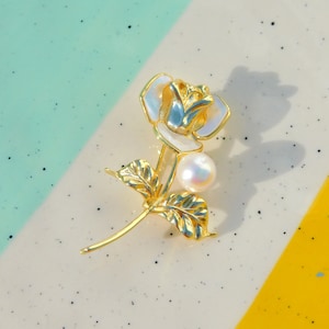 Vermeil Rose Brooch with Akoya Pearl | Mother Of Pearl | AAA | 9mm | Pearl Pin | Flower Brooch | Japanese Pearl | Gold Plated Over Silver