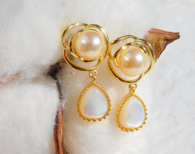Cream Akoya Pearl and Mother-of-Pearl Earrings | Japanese Saltwater | 7.3mm | Rose | Drop | Dainty Design | Vermeil Pearl Earrings