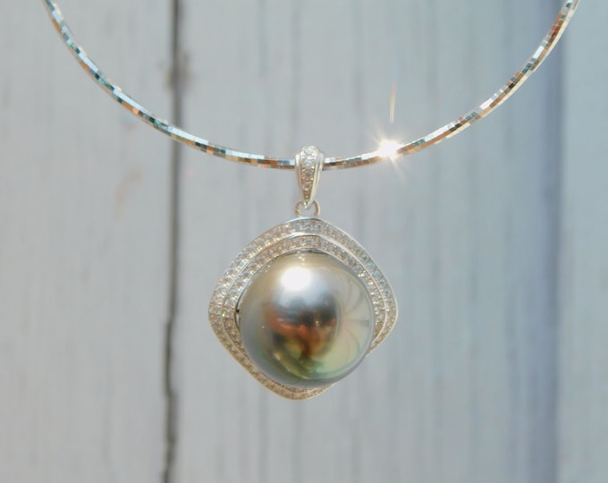15.3mm Tahitian Pearl Pendant on Twisted Wire Necklace | Italy Sterling Silver Wire Choker | AAA |  Diamond Cut Necklace | 17'' | Seaweed
