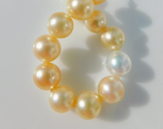 Cream South Sea Pearl Bracelet | Light Gold | 11-12mm | 6.5-6.75 inches Wrist Size | AAA | Round | Pastel | Sterling Silver Clasp