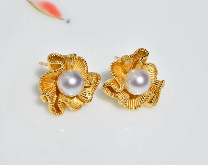 Vermeil Origami Flower Stud Earrings: Pastel Blue Akoya Pearls, AAA, 6.7mm