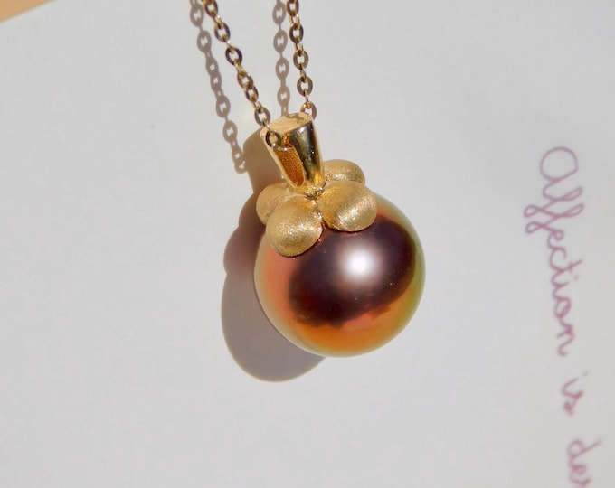 Super Metallic Pearl Pendant | 10.9mm | Rare Red Copper | Pistachio | Solid 18kt Gold | Round | AAA+ | Flower | Persimmon | Freshwater Pearl