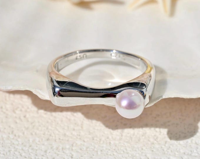 5.2mm Freshwater Keshi Pearl Ring: Sculptural Sterling Sliver, Modern Minimalist, US Size 6.75