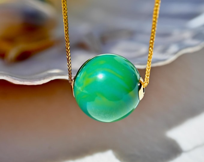 Floating Hubei Turquoise Necklace: Solid 18K Gold Chain, Undyed Deep Green, Round, 13.2mm