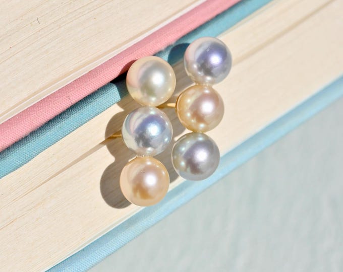 Pearl Bar Stud Earrings: Solid 18K Gold, 7mm, AAA, Three Akoya Pearls, Cream, Blue