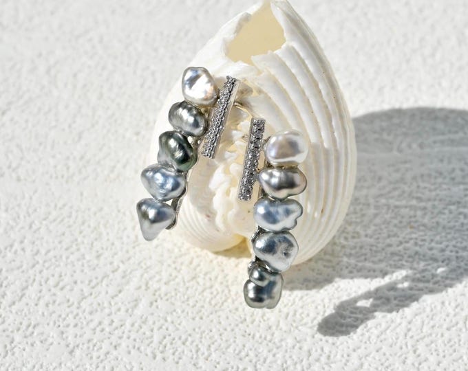 Tahitian Keshi Pearl Bar Stud Earrings: White Gold Over Sterling Silver, Gray