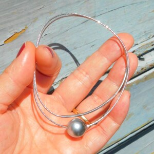 Floating Tahitian Pearl on Silver Wire Necklace | Sterling Silver Wire Necklace | AAA | 12.8mm | Gray | Faceted Soft Wire Necklace | 19''