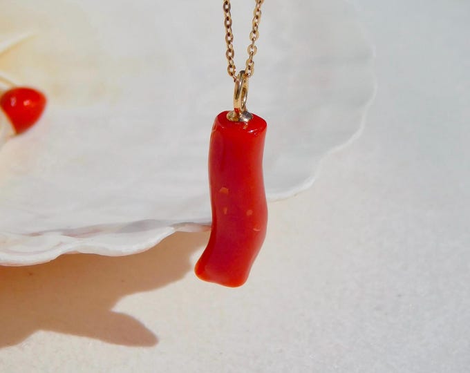 Italian Coral Branch Pendant | Natural Red | Undyed | Solid 18kt Yellow Gold Bail (No Chain) | 9mm * 20.6mm | Au750 | Natural Coral Branch