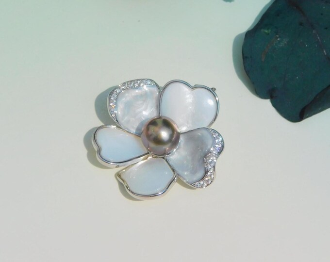 10.1mm Tahitian Pearl Brooch/Pin | Mother-of-Pearl Flower | AAA | Light Tone Peacock | Cherry Blossom Brooch | Black Pearl Pin