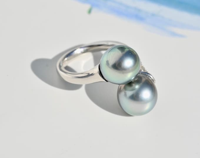 Crossover Tahitian Pearl Ring: White Gold Plated Silver, Gray Blue, AAA+, 5 1/4