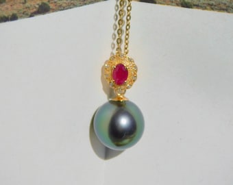 Tahitian Pearl & Ruby 18k Gold Pendant: Deep Green Gem, 9.6mm