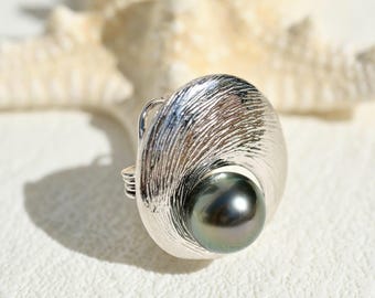 Tahitian Pearl Brooch/Pendant: Deep Green, Textured White Gold Plated Sterling Silver, 10.9mm, AAA
